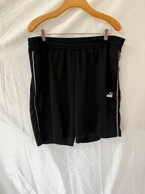 Men’s Puma shorts plus size